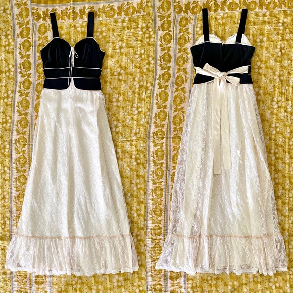 Candi Jones Black Velvet Lace Corset Prairie Dress - Picture 3 of 6